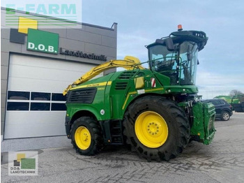 Forage harvester JOHN DEERE