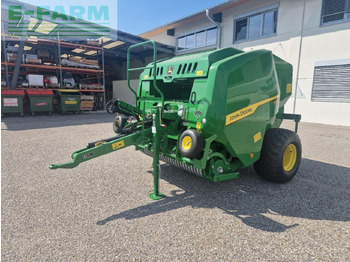 Square baler JOHN DEERE