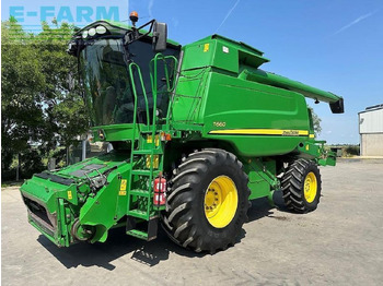 Combine harvester JOHN DEERE T660