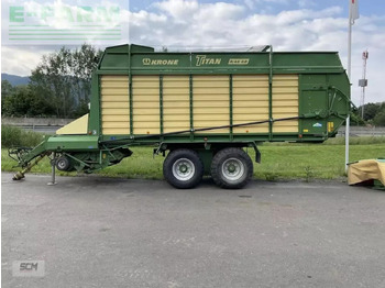 Self-loading wagon KRONE