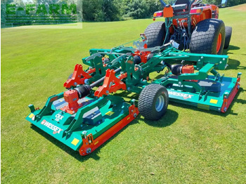 Farm tractor Kubota l1-452 incl crx320: picture 3