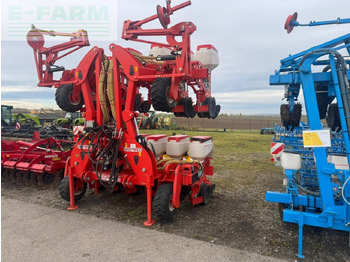 Precision sowing machine