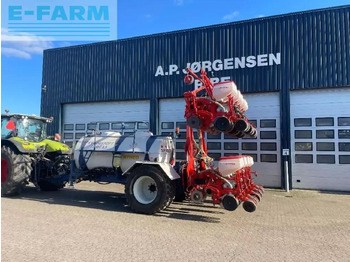 Precision sowing machine
