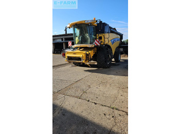 Combine harvester New Holland CX 860: picture 3