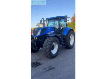 Farm tractor NEW HOLLAND T7