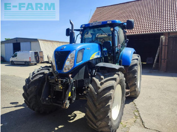 Farm tractor NEW HOLLAND T7000
