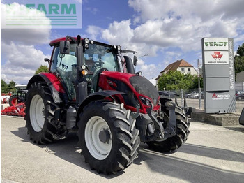 Farm tractor VALTRA N154