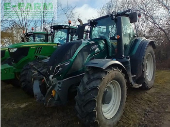 Farm tractor VALTRA T174