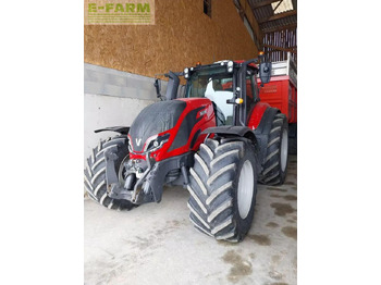 Farm tractor VALTRA T-series
