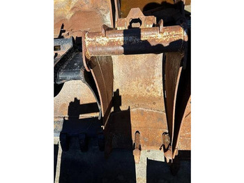 Bucket ARDEN EQUIPMENT