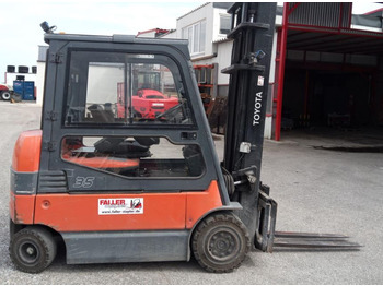 Forklift Toyota 7FBMF35: picture 2 Forklift Toyota 7FBMF35: picture 2