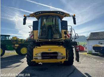 Agricultural machinery MOISSONNEUSE BATTEUSE NEW HOLLAND CR 8.80 - 2017 / 1847 HEURES: picture 4 Agricultural machinery MOISSONNEUSE BATTEUSE NEW HOLLAND CR 8.80 - 2017 / 1847 HEURES: picture 4