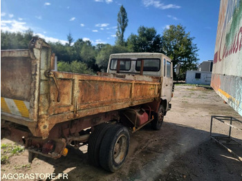 Tipper CAMION-BENNE-RENAULT-JK75-1986/181289 KM: picture 4