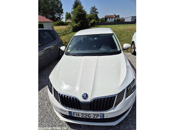Car ŠKODA