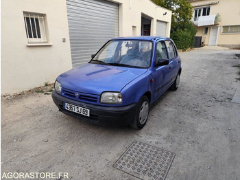 Car NISSAN