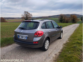 Station wagon RENAULT CLIO 1.5 DCI - 136000 KILOMETRES - DIESEL - ANNÉE 2010: picture 4