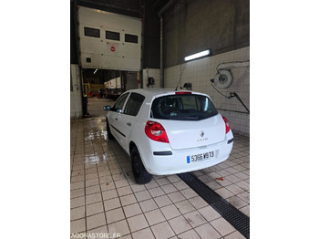 Car RENAULT