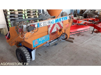Sand/ Salt spreader