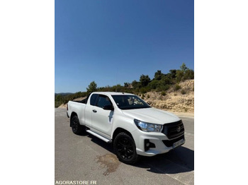 Pickup truck TOYOTA HILUX 43265 kms 2020: picture 3