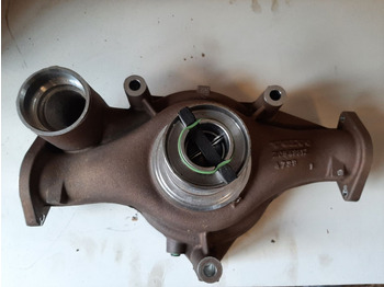 Coolant pump VOLVO