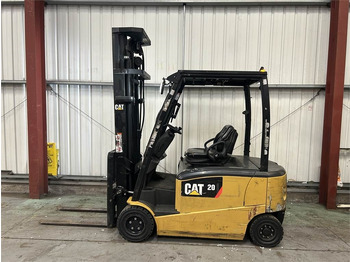 Electric forklift CATERPILLAR EP