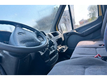 Panel van Furgone Mercedes Sprinter 211: picture 4