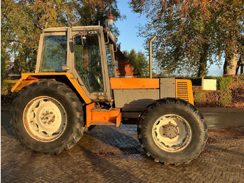 Farm tractor 1987 RENAULT 133.14 ALL-WHEEL DRIVE FARM TRACTOR: picture 4