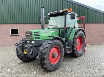 Farm tractor FENDT Farmer 300