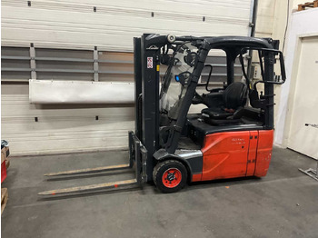 Forklift LINDE E16