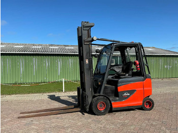Forklift LINDE E25