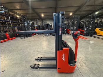 Forklift LINDE L12