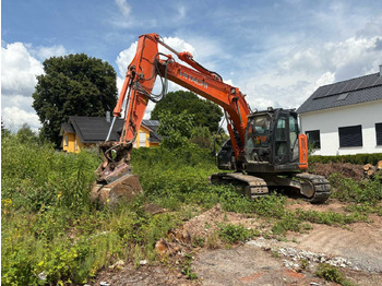 Crawler excavator Hitachi ZX135 US-6: picture 3