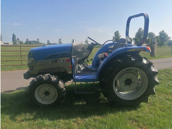 Compact tractor ISEKI