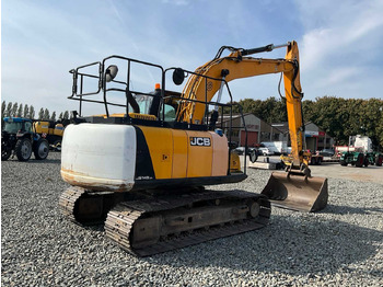 Crawler excavator JCB JS145lc: picture 5