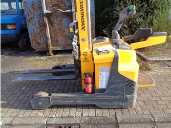 Forklift JUNGHEINRICH