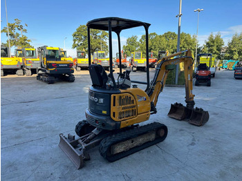 Mini excavator Kato 17VXE: picture 4 Mini excavator Kato 17VXE: picture 4