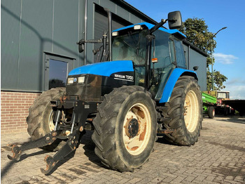 Farm tractor NEW HOLLAND TS100
