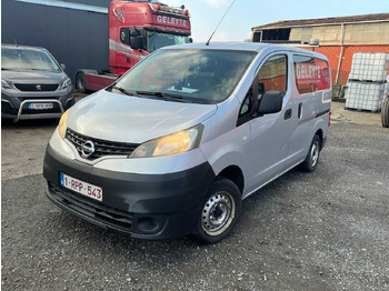 Van NISSAN NV200