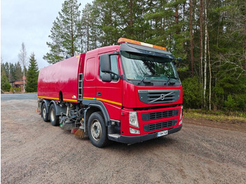 Road sweeper VOLVO FM 410