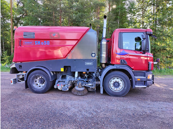 Road sweeper SCHMIDT SK650 / Scania P94: picture 5