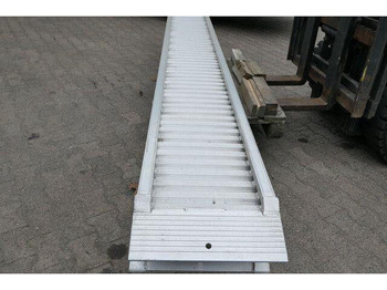 Altec ALU-Rampen AVS 130 MR, NEU on lease Altec ALU-Rampen AVS 130 MR, NEU: picture 4 Altec ALU-Rampen AVS 130 MR, NEU on lease Altec ALU-Rampen AVS 130 MR, NEU: picture 4