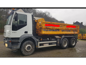 Hook lift truck Camion porte container + container 11 m³ Iveco Trakker 380: picture 2