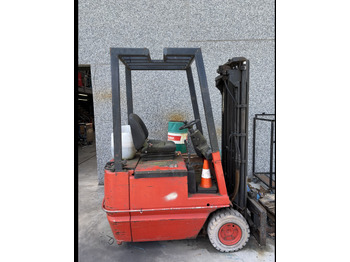 Electric forklift LINDE E15