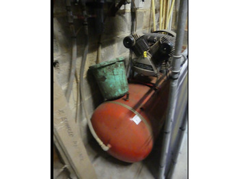 Air compressor