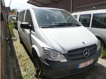 Passenger van REF:Immatriculé sous : 1-CWZ-976 - Voiture Mercedes-Benz Vito: picture 2