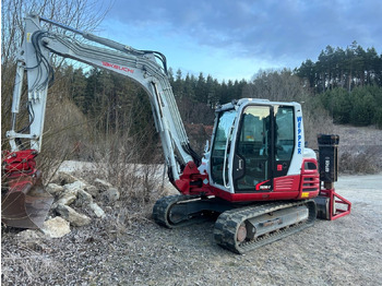 Mini excavator TAKEUCHI