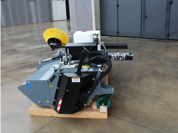 New Broom for Skid steer loader CM Crusher CSI 200 Sweeping Bucket: picture 3