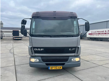 Crane truck, Dropside/ Flatbed truck DAF LF 45 FA: picture 3