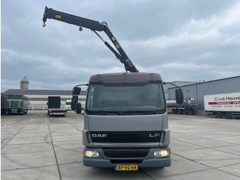 Crane truck, Dropside/ Flatbed truck DAF LF 45 FA: picture 4