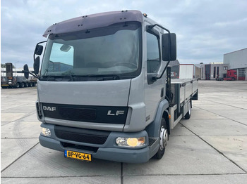 Crane truck, Dropside/ Flatbed truck DAF LF 45 FA: picture 2